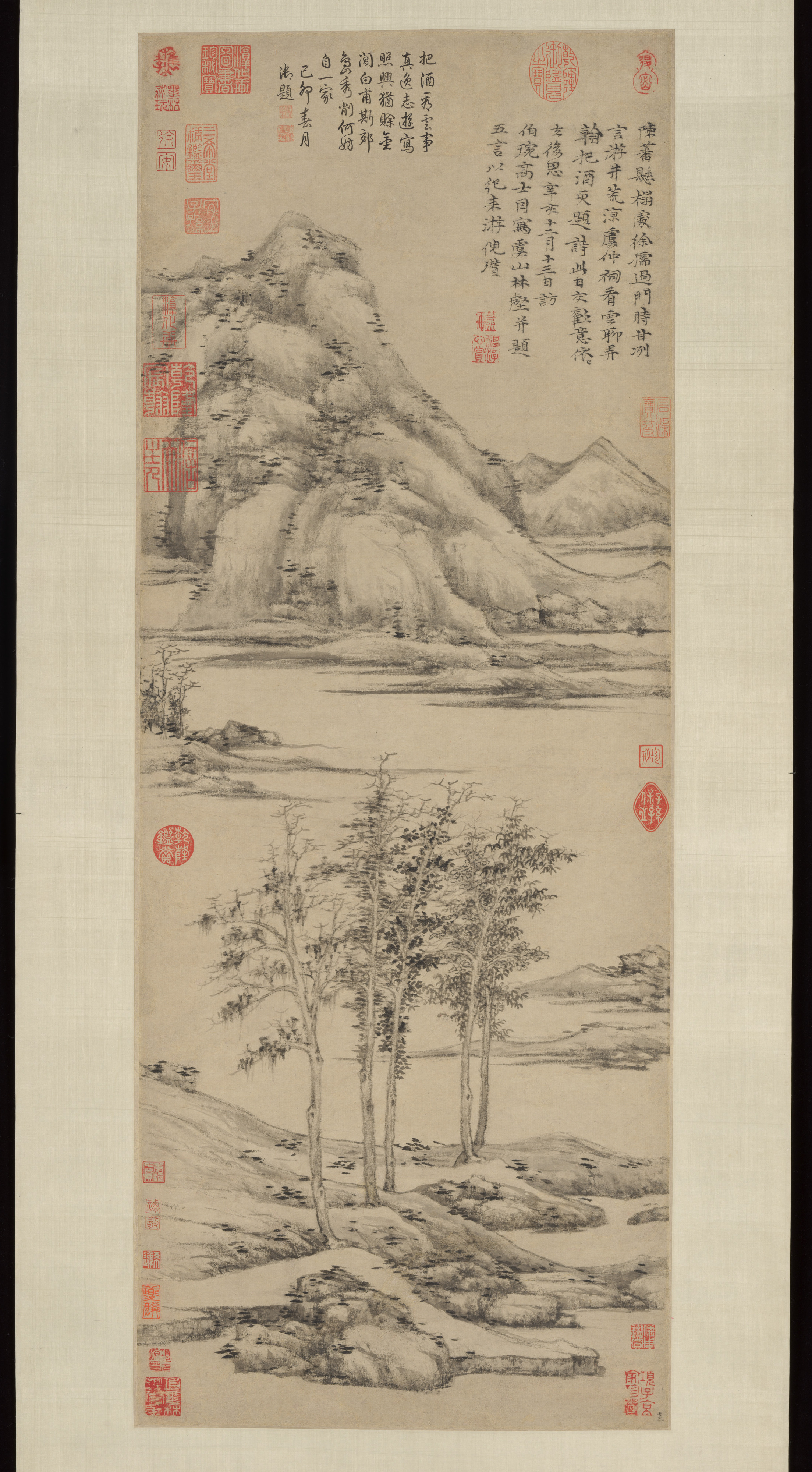 虞山の林と谷