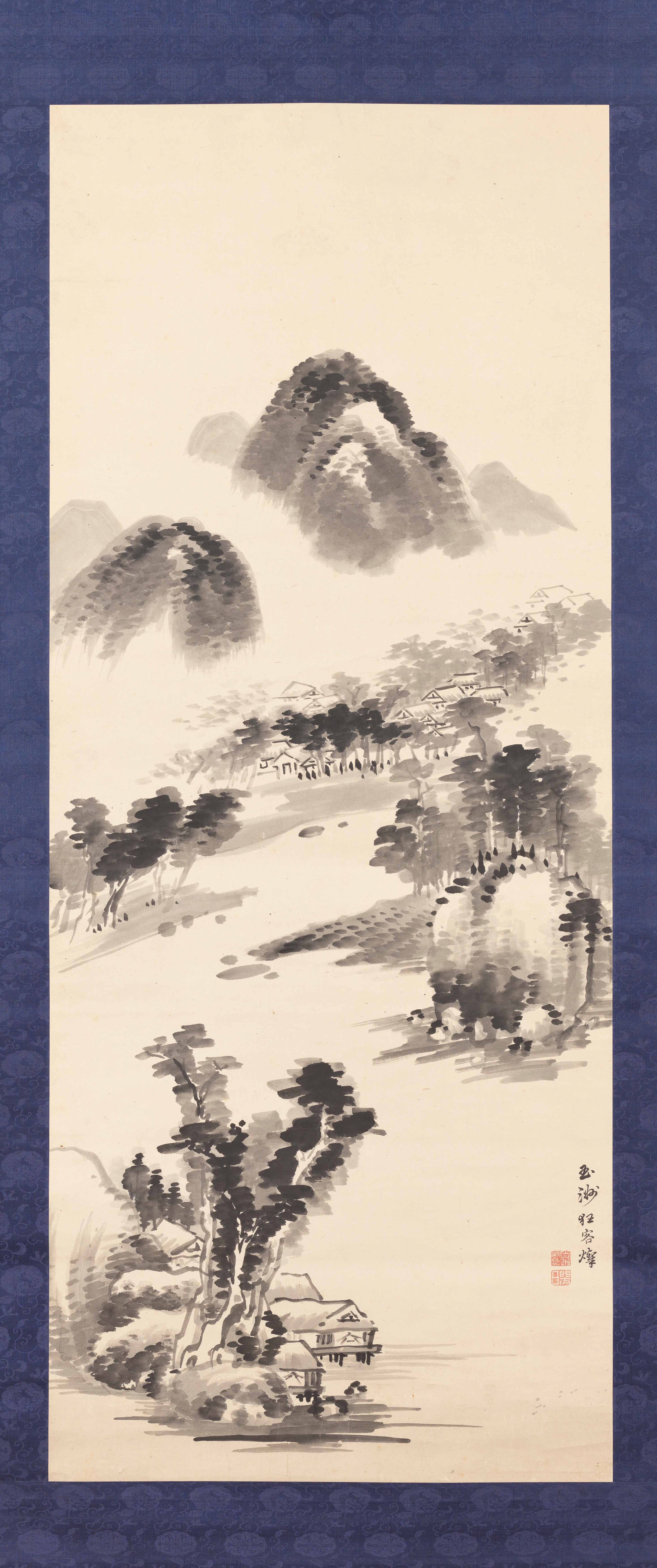 川の風景と遠山