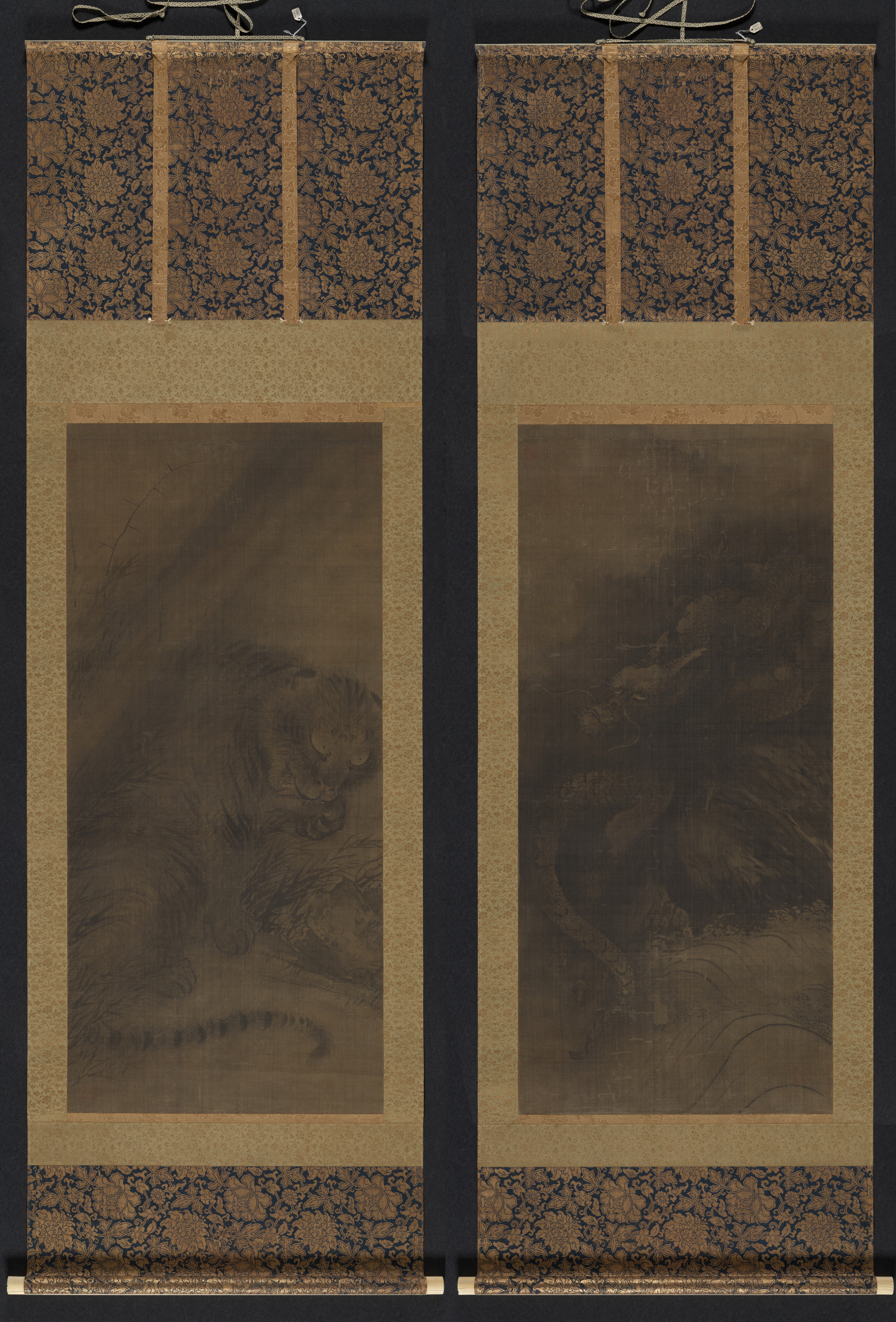 龍・虎